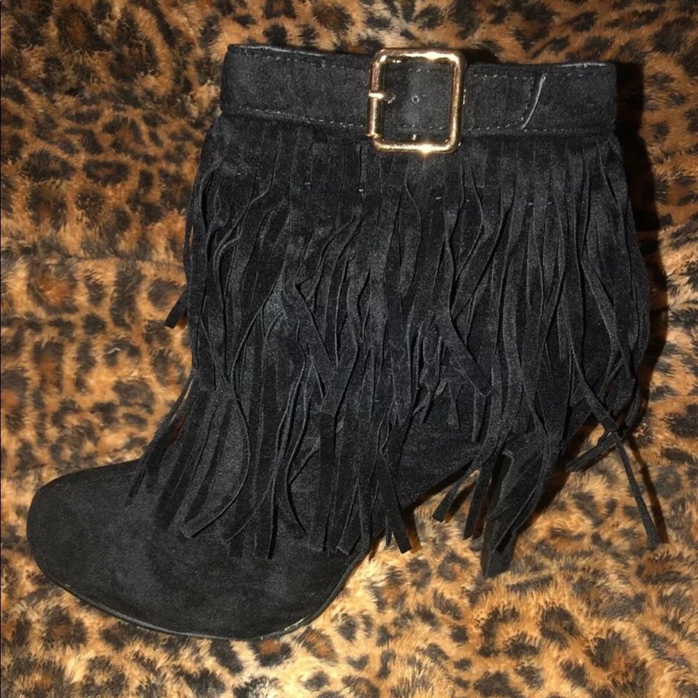 Black suede fringe booties brand new!!